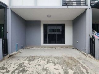 出售 1 卧室 联排别墅 在 Bang Bua Thong, Nonthaburi
