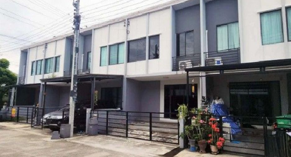 出售 1 卧室 联排别墅 在 Bang Bua Thong, Nonthaburi