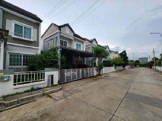 出售 1 卧室 联排别墅 在 Bang Bua Thong, Nonthaburi