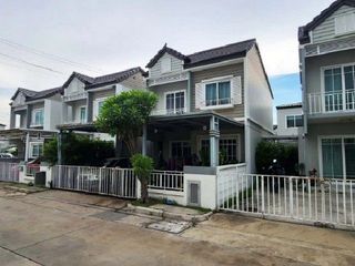出售 1 卧室 联排别墅 在 Bang Bua Thong, Nonthaburi