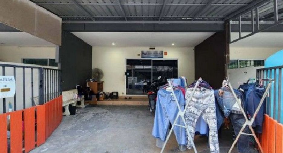 À vendre 1 chambre maison de ville à Bang Bua Thong, Nonthaburi