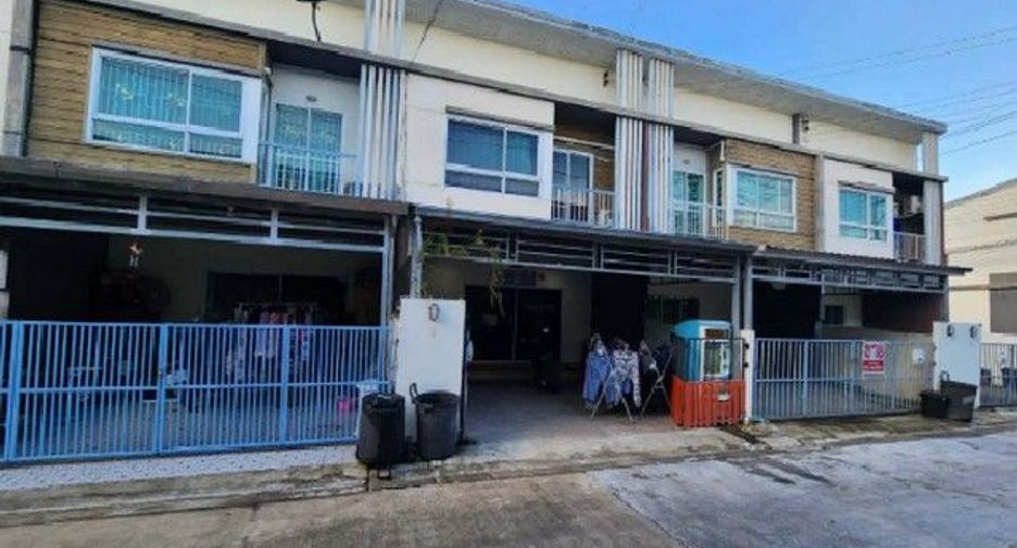 À vendre 1 chambre maison de ville à Bang Bua Thong, Nonthaburi