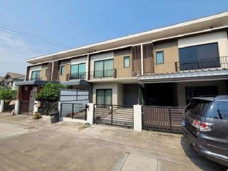 出售 1 卧室 联排别墅 在 Bang Bua Thong, Nonthaburi