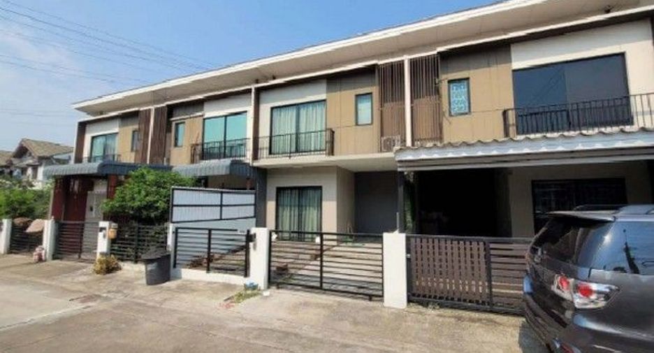 À vendre 1 chambre maison de ville à Bang Bua Thong, Nonthaburi
