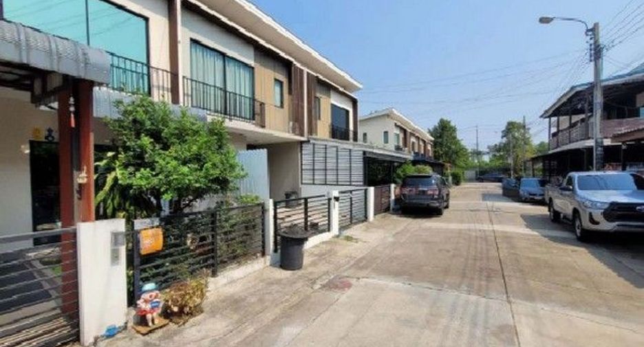 À vendre 1 chambre maison de ville à Bang Bua Thong, Nonthaburi