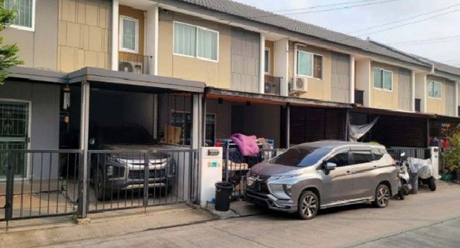 À vendre 1 chambre maison de ville à Bang Bua Thong, Nonthaburi