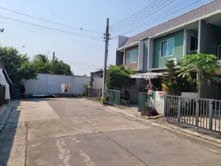 出售 1 卧室 联排别墅 在 Bang Bua Thong, Nonthaburi