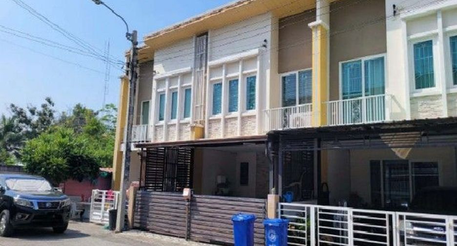 Reihenhaus zum Kauf mit 1 Zimmer in Bang Bua Thong, Nonthaburi