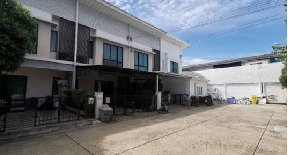 À vendre 1 chambre maison de ville à Bang Bua Thong, Nonthaburi