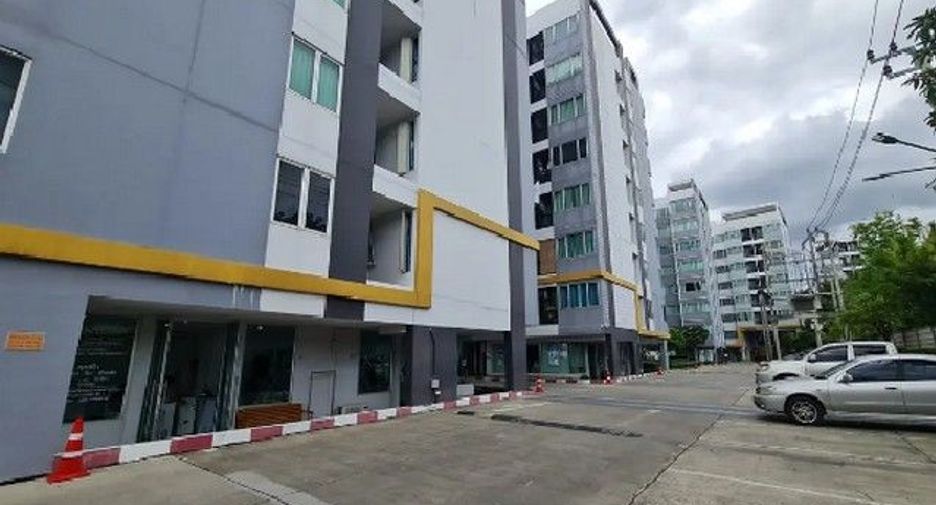 For sale 1 bed condo in Bang Bua Thong, Nonthaburi