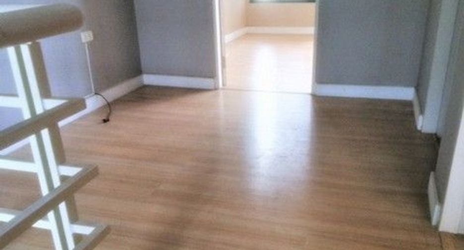 For sale 1 bed townhouse in Bang Khae, Bangkok