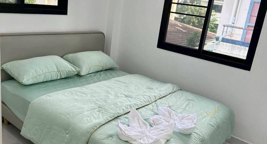 For rent 4 bedrooms villa in Jomtien, Pattaya