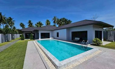 Villa zur Miete mit 4 Zimmer in Bang Lamung, Chonburi