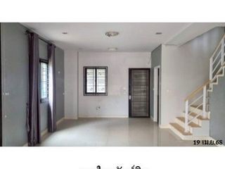 For sale 1 bed townhouse in Wang Thonglang, Bangkok