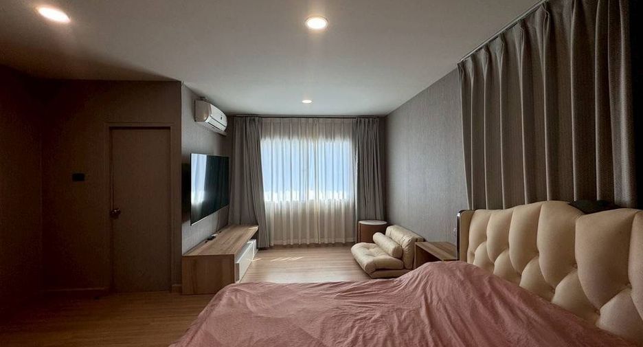 Haus zur Miete mit 3 Zimmer in Si Racha, Chonburi