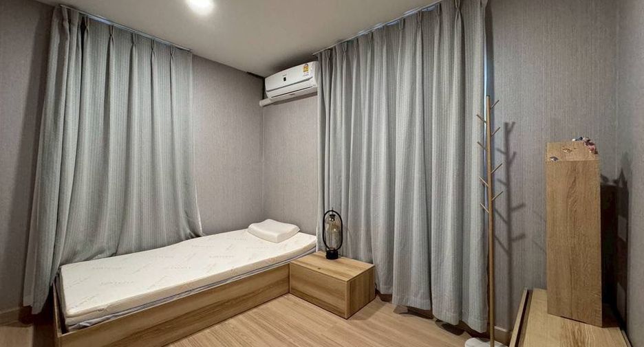 Haus zur Miete mit 3 Zimmer in Si Racha, Chonburi