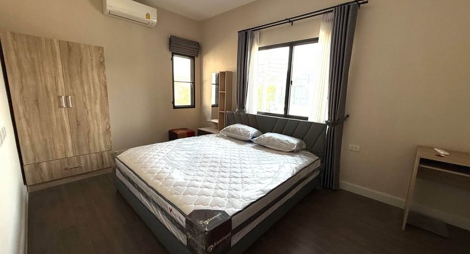 For rent 4 bedrooms house in Bang Phli, Samut Prakan