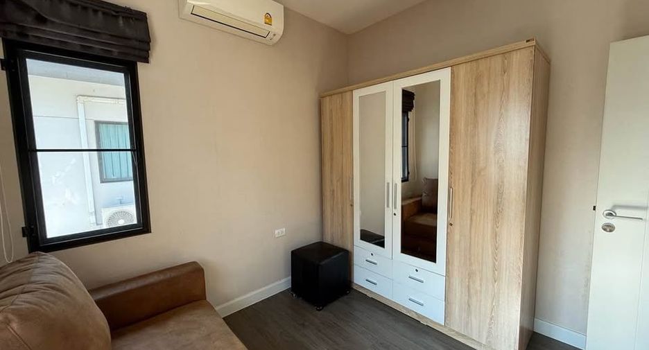 For rent 4 bedrooms house in Bang Phli, Samut Prakan