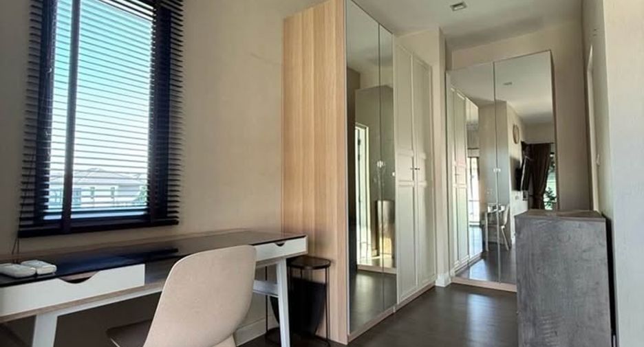 For rent 4 bedrooms house in Bang Phli, Samut Prakan