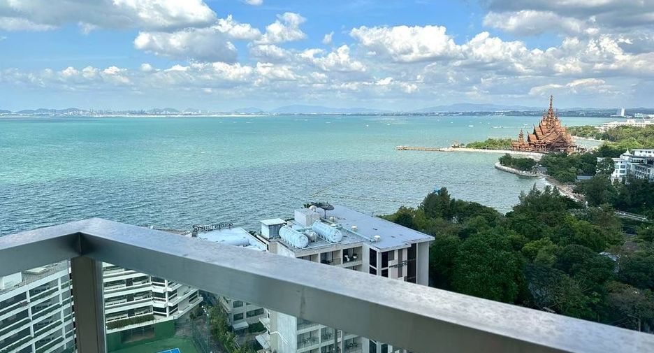 For rent 2 bedrooms condo in Bang Lamung, Chonburi