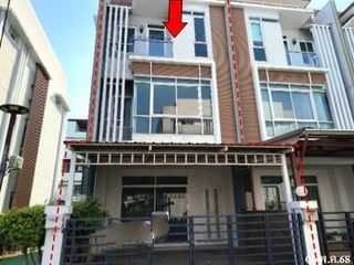 Reihenhaus zum Kauf mit 1 Zimmer in Phasi Charoen, Bangkok