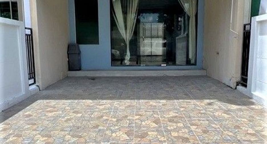 For sale 1 bed townhouse in Wang Thonglang, Bangkok