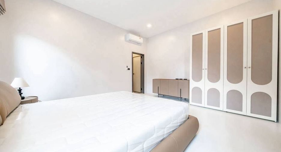 For rent 5 ベッドルーム villa in Sattahip, Chonburi