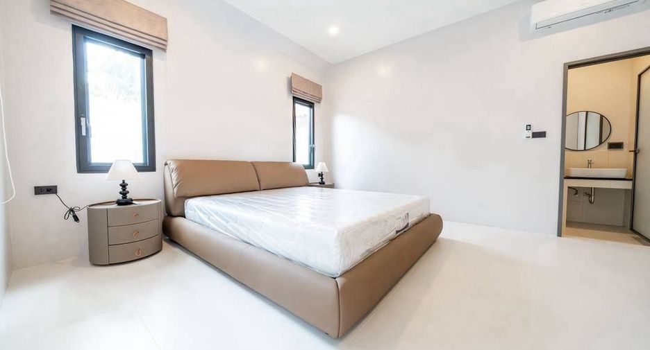 For rent 5 ベッドルーム villa in Sattahip, Chonburi