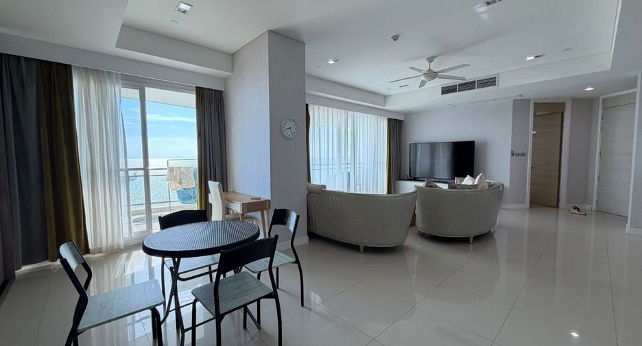 For rent 4 bedrooms condo in Bang Lamung, Chonburi