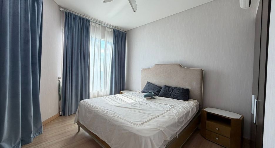 For rent 4 bedrooms condo in Bang Lamung, Chonburi