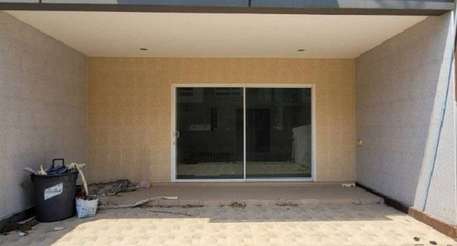 Casa adosada en venta de 1 habitaciones en Bang Bua Thong, Nonthaburi
