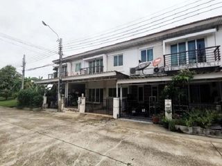 Casa adosada en venta de 1 habitaciones en Bang Bua Thong, Nonthaburi