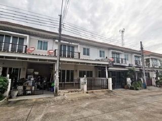 Casa adosada en venta de 1 habitaciones en Bang Bua Thong, Nonthaburi
