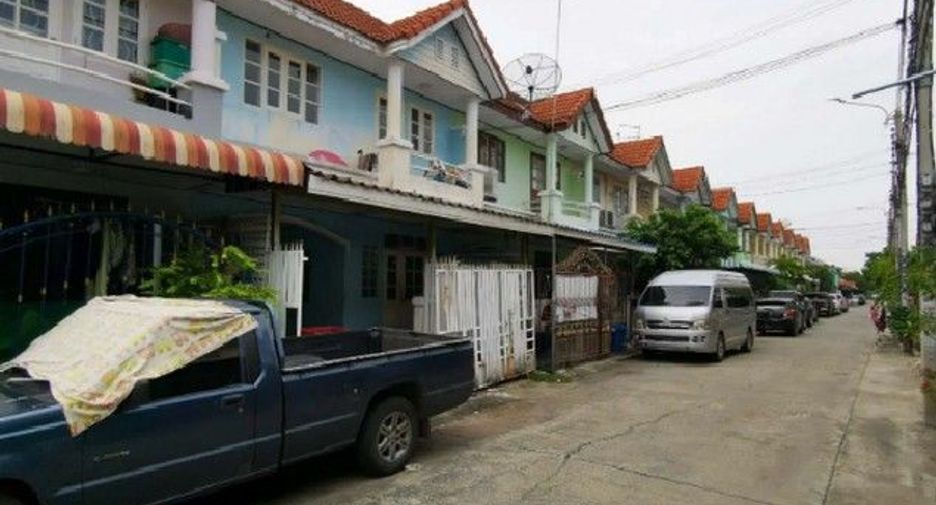 Casa adosada en venta de 1 habitaciones en Bang Bua Thong, Nonthaburi