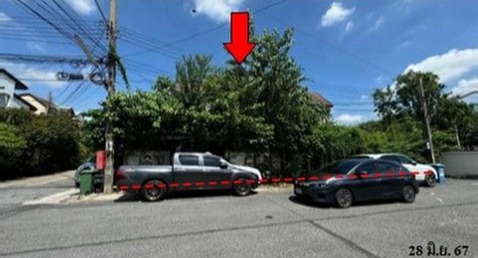 For sale 1 bed townhouse in Don Mueang, Bangkok