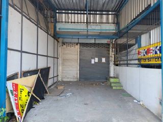 Local comercial en venta de 4 habitaciones en Bang Bua Thong, Nonthaburi