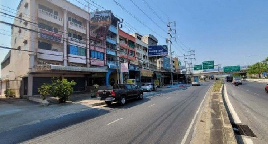 Продажа 4 спальни торговое помещение в Bang Bua Thong, Нонтабури