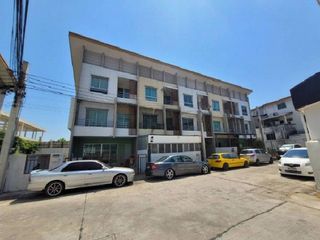 Casa adosada en venta de 1 habitaciones en Bang Bua Thong, Nonthaburi