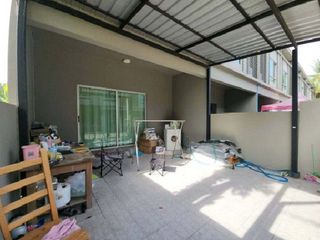 出售 1 卧室 联排别墅 在 Bang Bua Thong, Nonthaburi