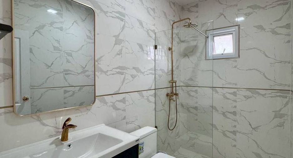 For rent 5 ベッドルーム villa in Bang Lamung, Chonburi