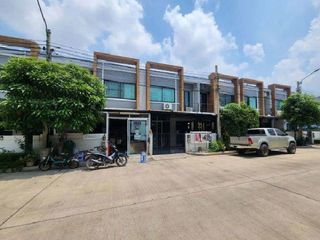 出售 1 卧室 联排别墅 在 Bang Bua Thong, Nonthaburi
