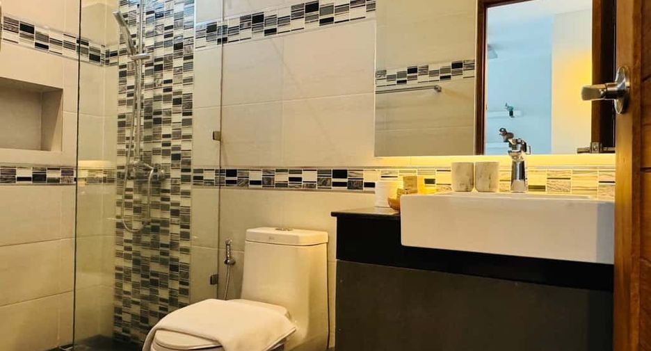 For rent and for sale 5 bedrooms house in Hang Dong, Chiang Mai