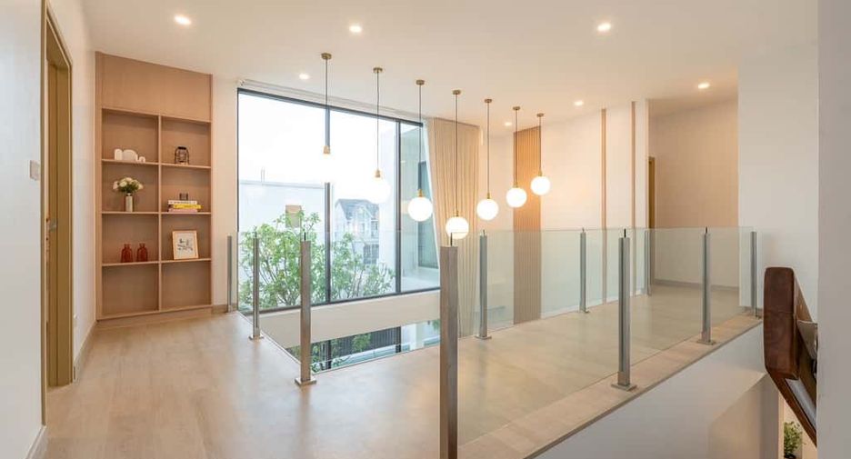 Casa en alquiler de 4 habitaciones en Hang Dong, Chiang Mai