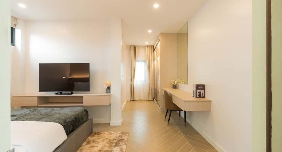 Casa en alquiler de 4 habitaciones en Hang Dong, Chiang Mai