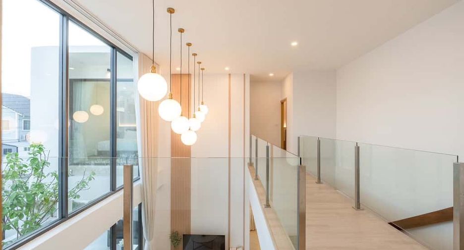Casa en alquiler de 4 habitaciones en Hang Dong, Chiang Mai