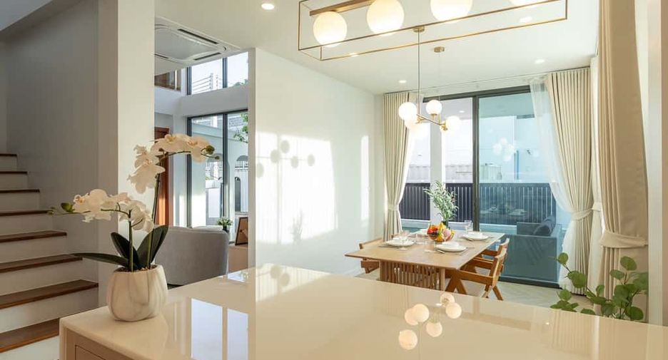 Casa en alquiler de 4 habitaciones en Hang Dong, Chiang Mai