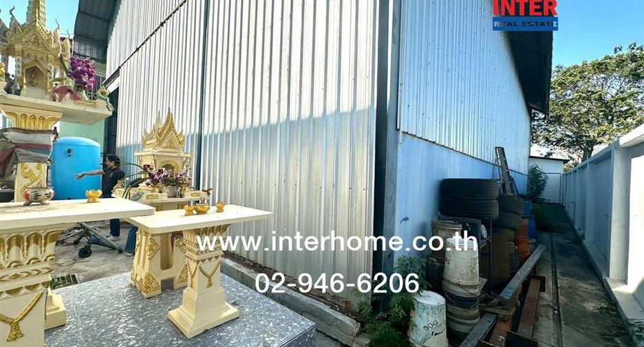 Продажа 1 кровать склад в Mueang Samut Prakan, Самутпракан