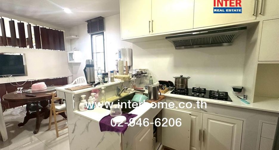 For sale 2 bedrooms house in Prawet, Bangkok