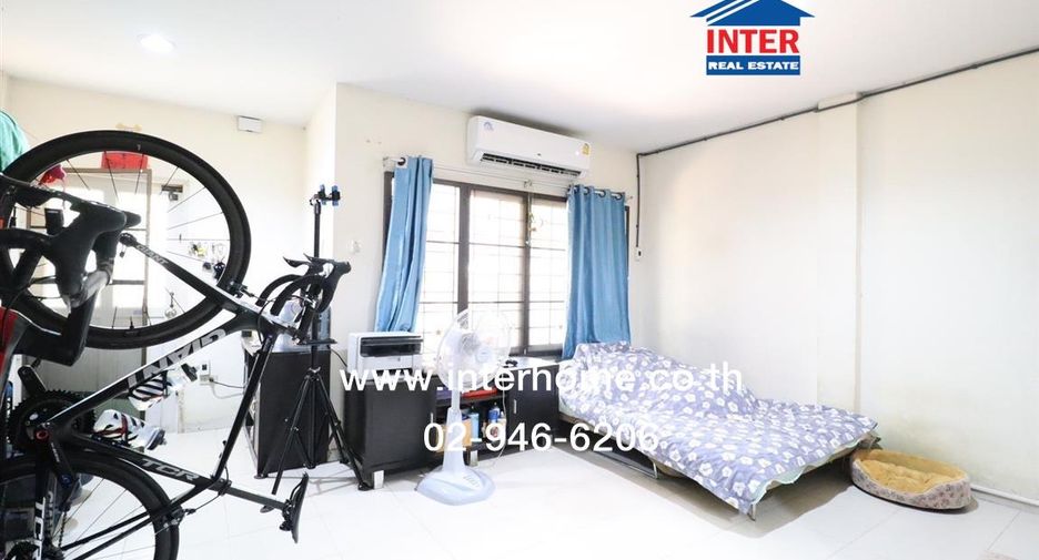 For sale 3 bedrooms townhouse in Thanyaburi, Pathum Thani