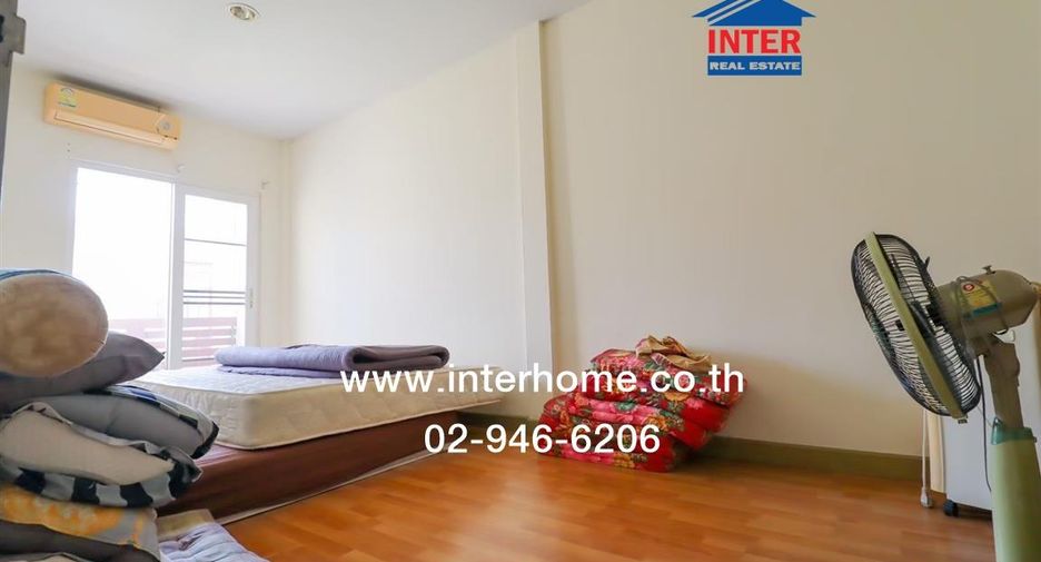 For sale 3 bedrooms townhouse in Thanyaburi, Pathum Thani